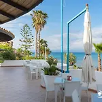 Albatros Aparthotel