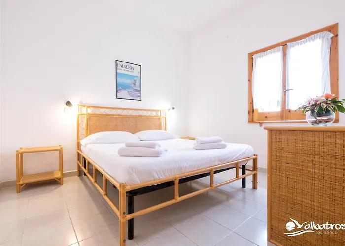 מלון דירות Albatros בריאטיקו