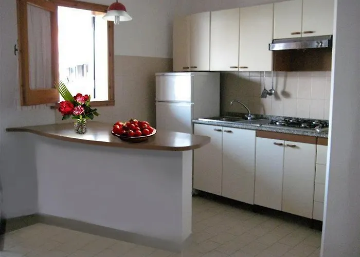 מלון דירות Albatros 3*