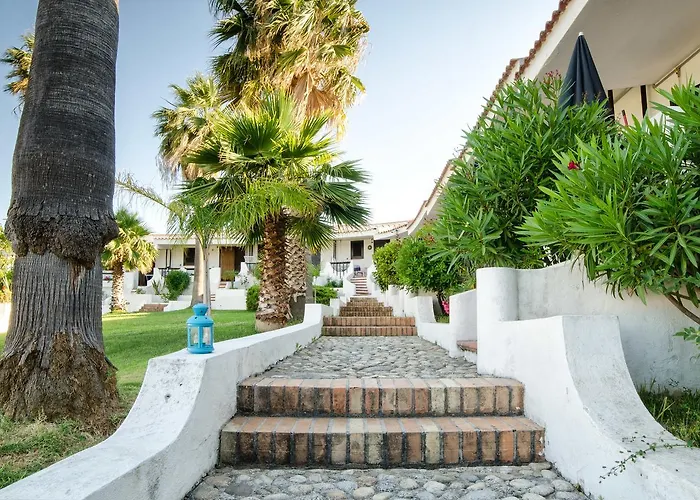 Albatros מלון דירות בריאטיקו