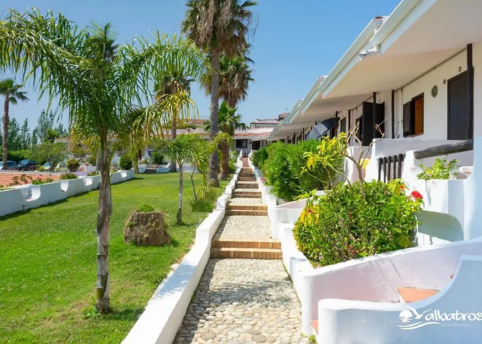 Albatros 3* בריאטיקו